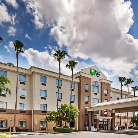 Holiday Inn Express & Suites - Pharr By Ihg Exterior photo