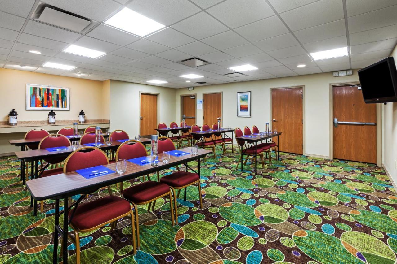 Holiday Inn Express & Suites - Pharr By Ihg Exterior photo