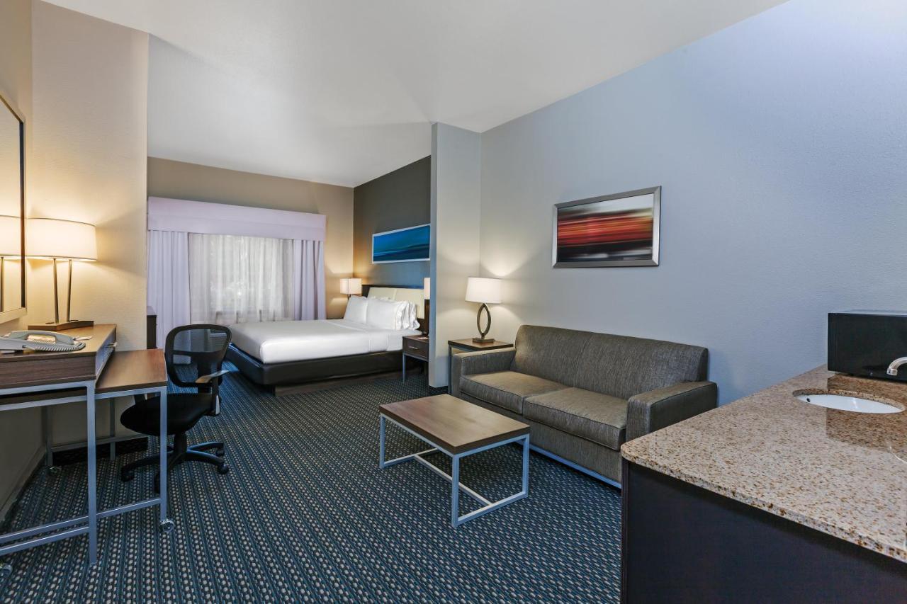 Holiday Inn Express & Suites - Pharr By Ihg Exterior photo